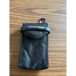 Black Nintendo DS carry case